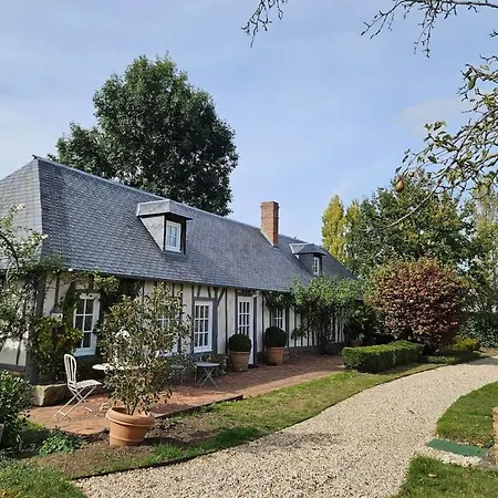 Maison Lyberti 12 Pers Et Grand Jardin Beaumesnil (Eure)