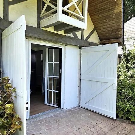 Semesterbostad Maison Lyberti 12 Pers Et Grand Jardin *